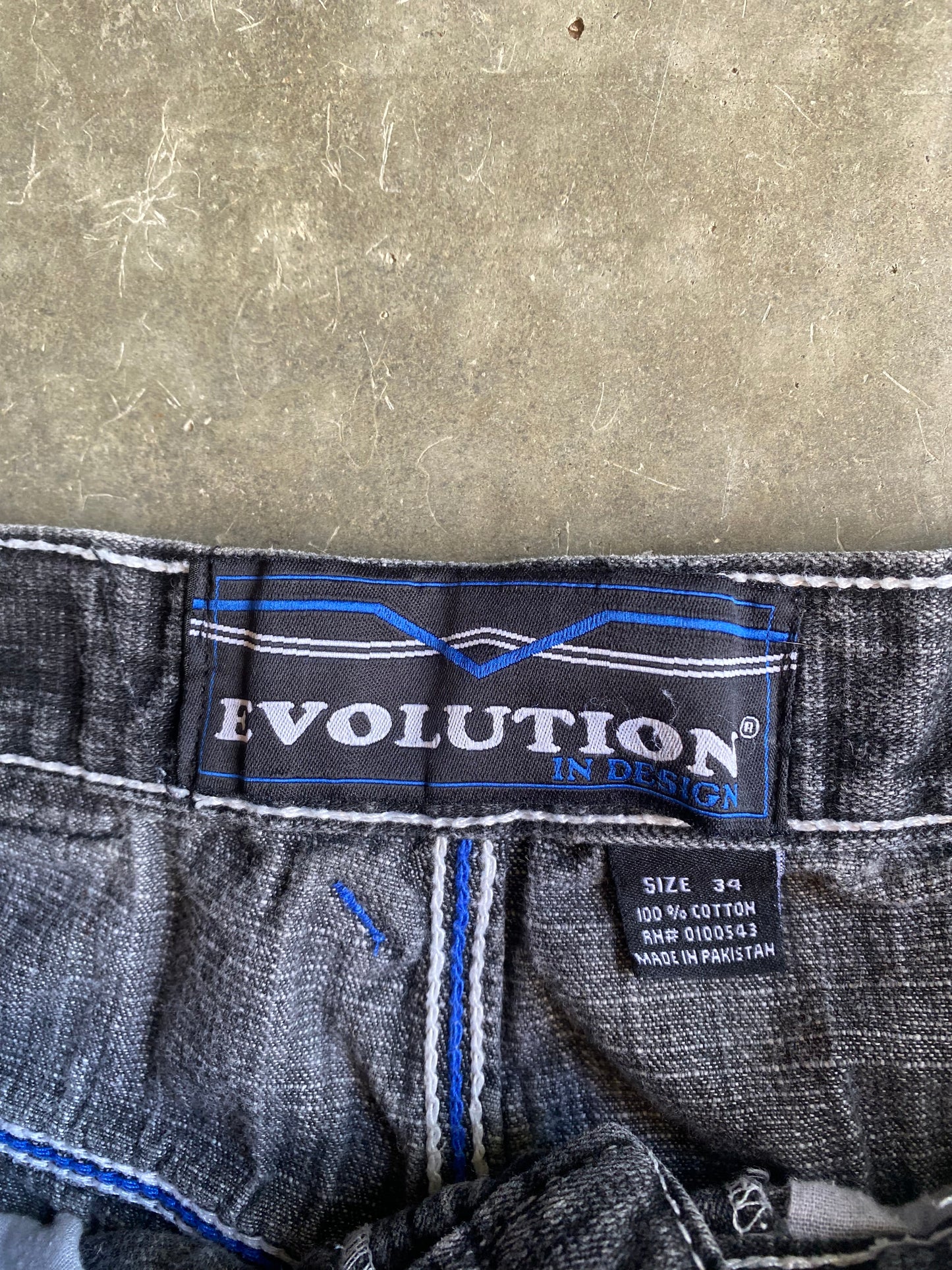 Vintage Evolution Embroidered Baggy Shorts