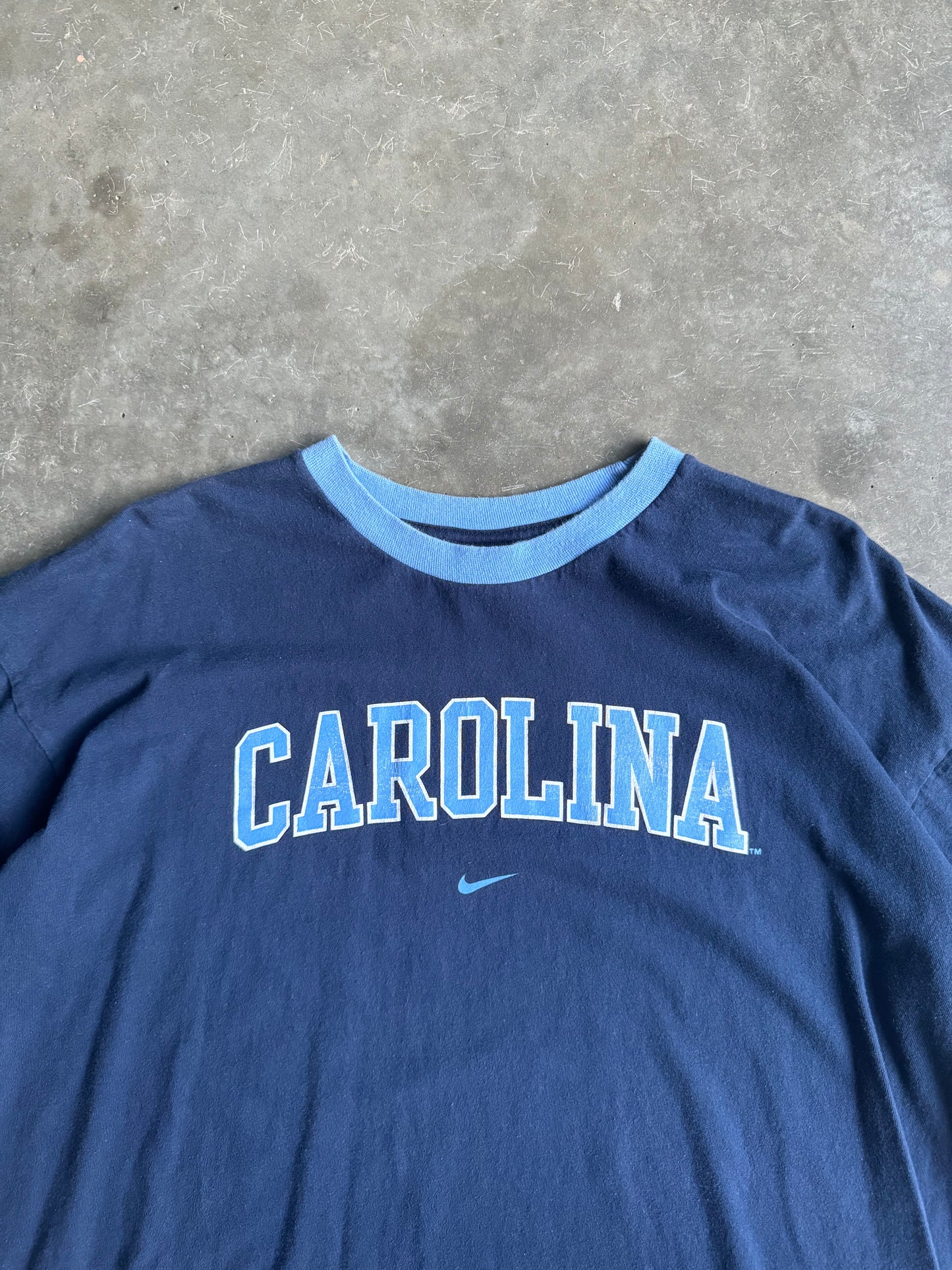 Vintage Carolina Tar Heels Nike Center Swoosh Tee - XL