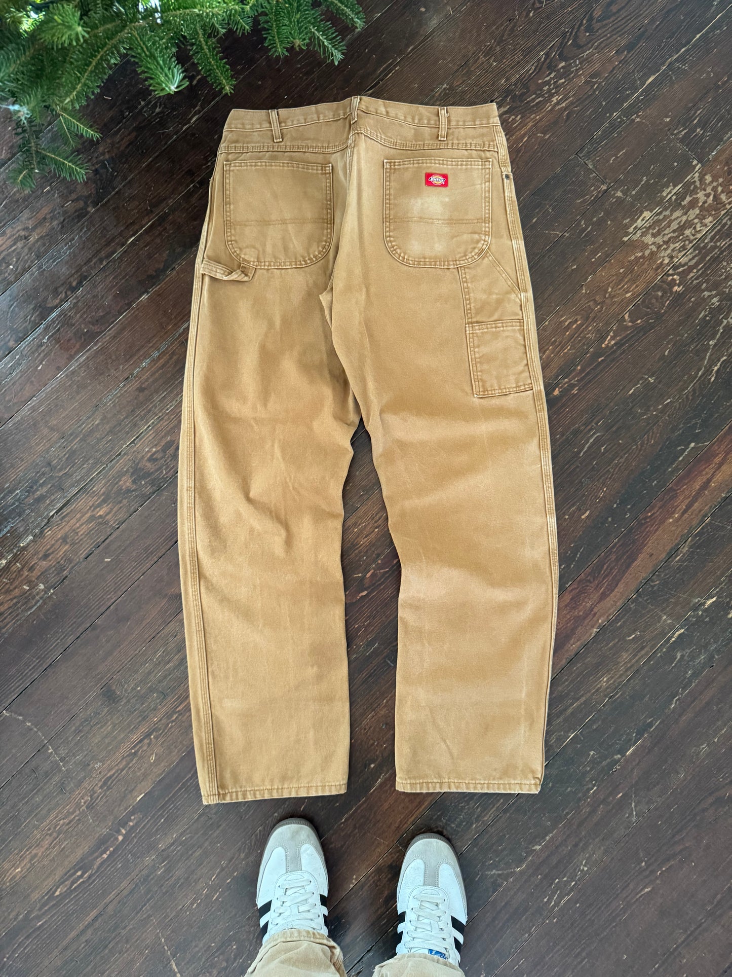 Vintage Dickies Size 36x34 Baggy Carpenter Pants