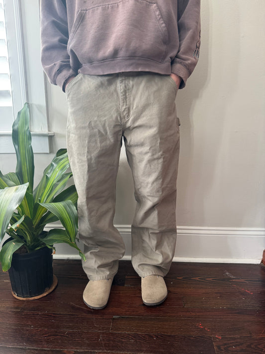 Vintage Carhartt Size 33x30 Carpenter Baggy Pants