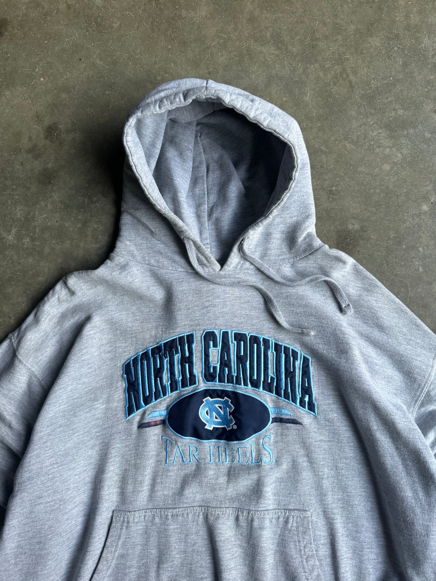 Vintage North Carolina Tar Heels Hoodie - XL