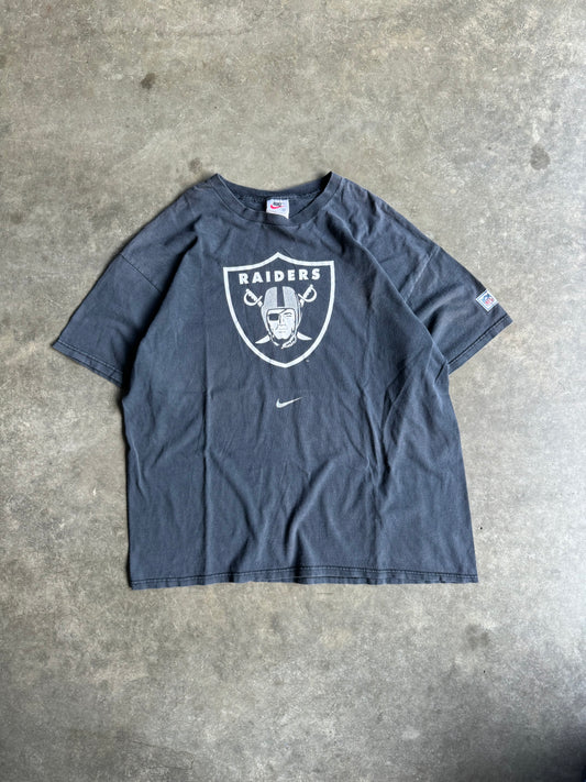 Vintage Oakland Raiders Nike Center Swoosh Tee