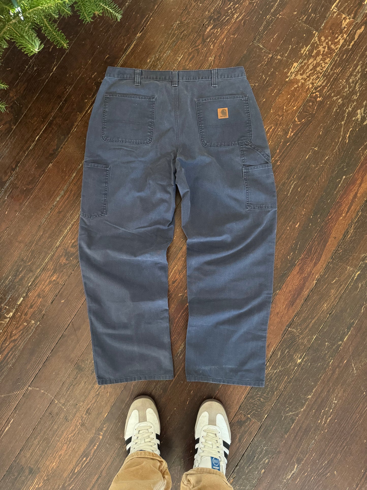 Y2K Carhartt Size 36x32 Baggy Pants